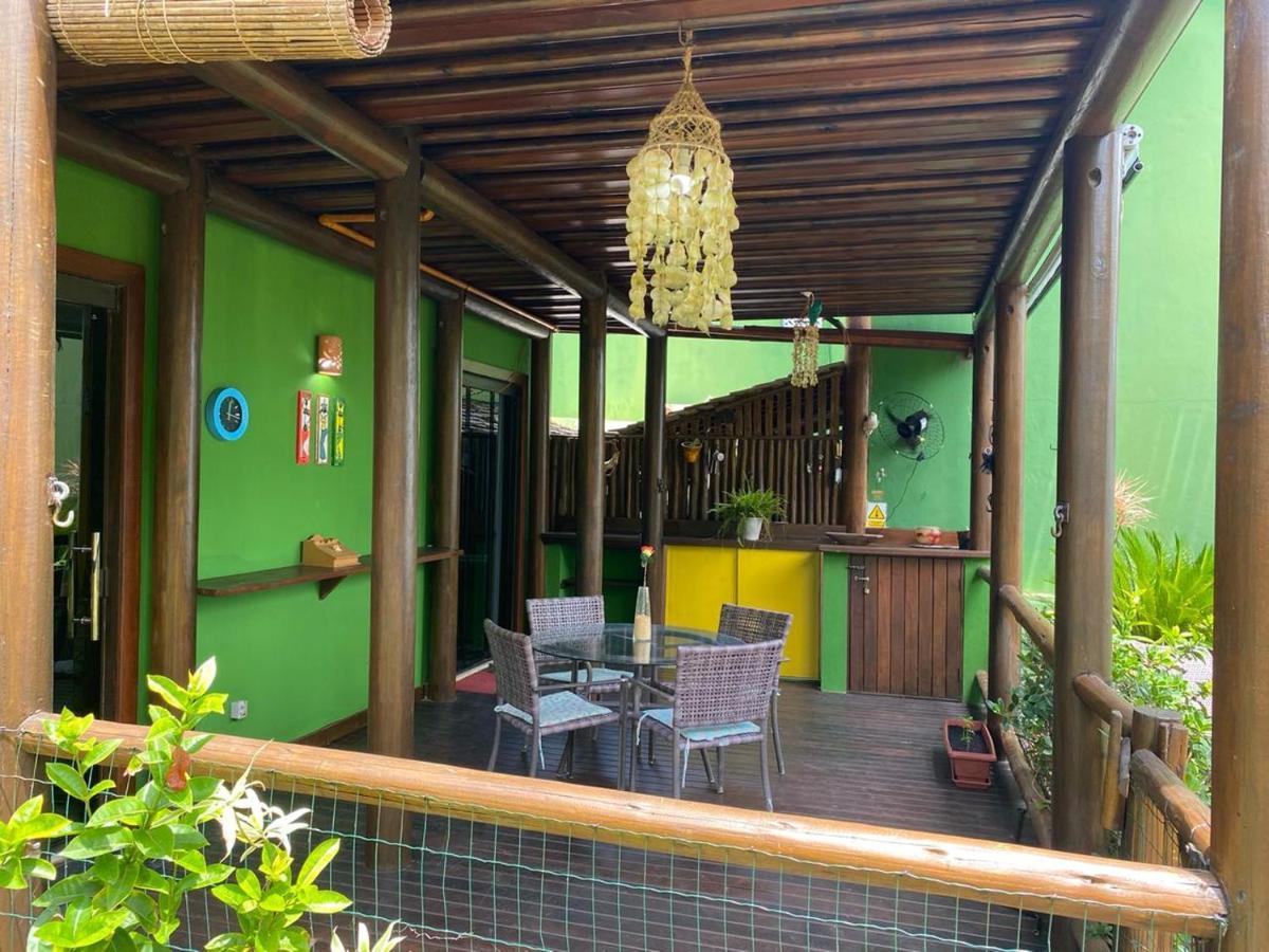 Bungalow frente a Praia Itacimirim Bagian luar foto