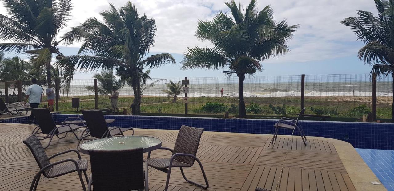 Bungalow frente a Praia Itacimirim Bagian luar foto